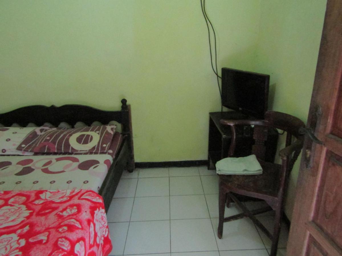 Penginapan Melati Sarangan Buitenkant foto