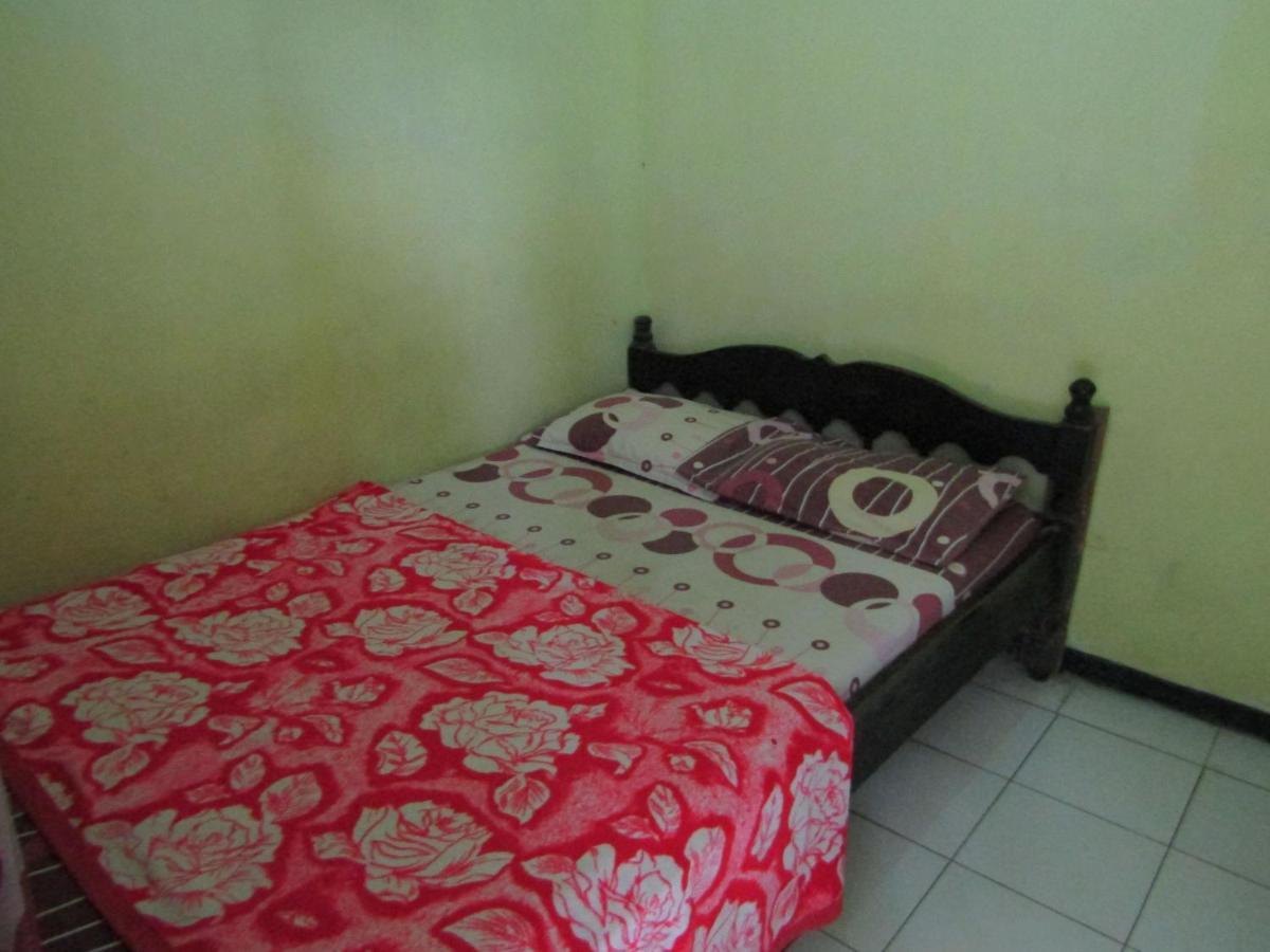 Penginapan Melati Sarangan Buitenkant foto