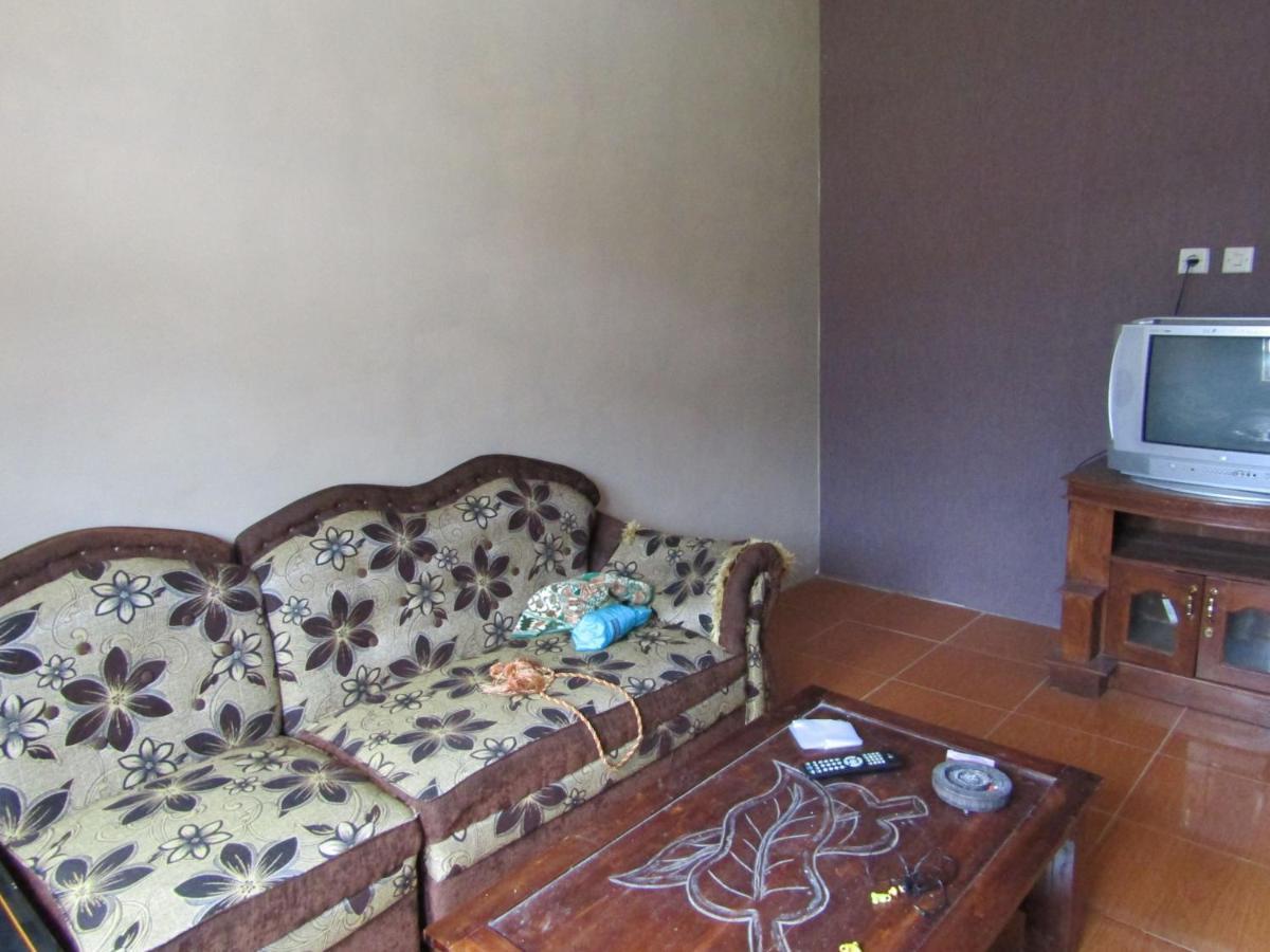 Penginapan Melati Sarangan Buitenkant foto